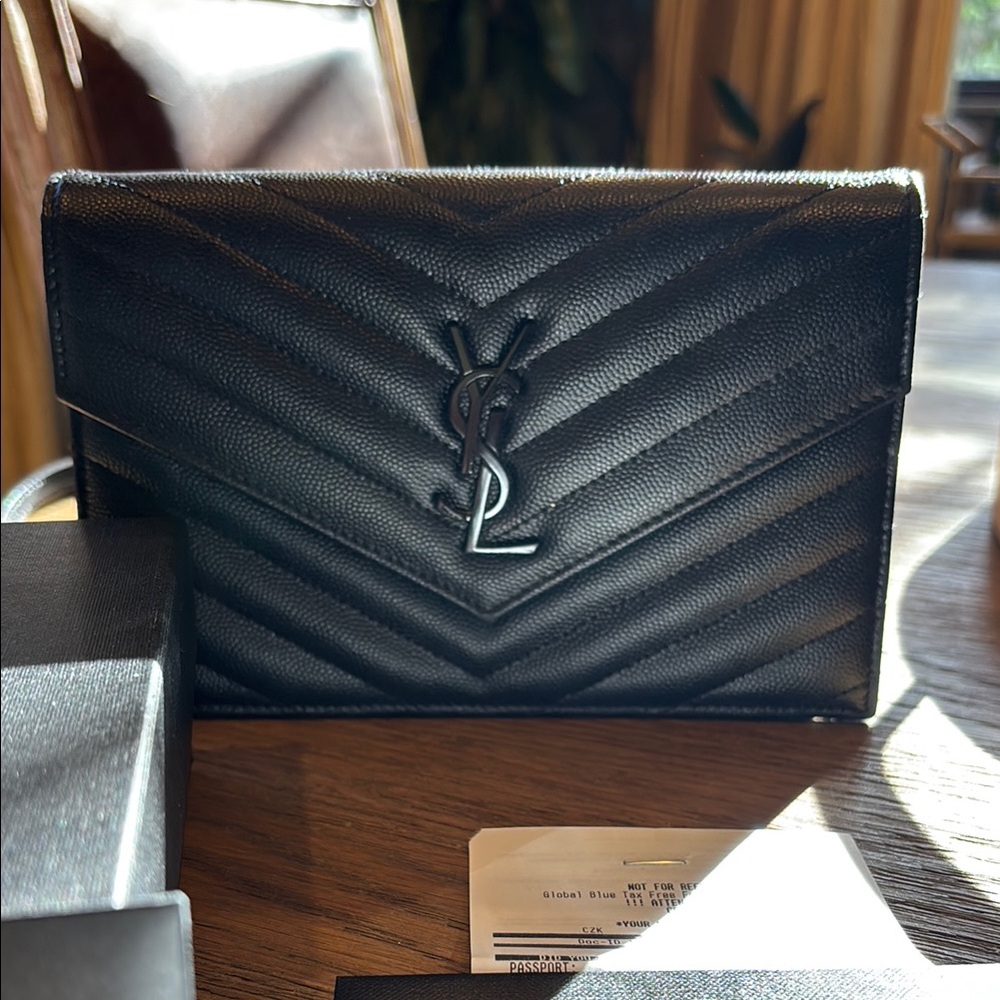 Authentic CASSANDRE ENVELOPE CHAIN X body purse-GRAIN DE POUDRE -black Receipt - Picture 2 of 9
